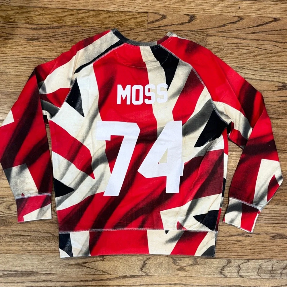 Vintage Eleven Paris Red, White & Black Graphic Crewneck Sweater/sweatshirt XL